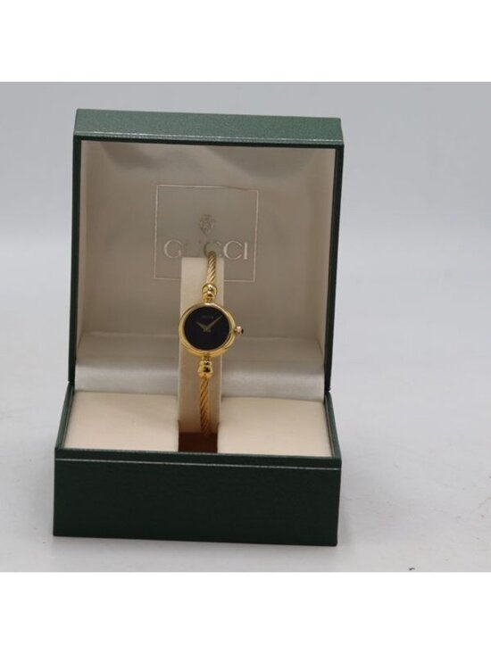 Gucci Quartz Bangle Watch Black Dial main image 5